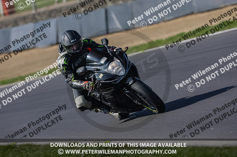 brands hatch photographs;brands no limits trackday;cadwell trackday photographs;enduro digital images;event digital images;eventdigitalimages;no limits trackdays;peter wileman photography;racing digital images;trackday digital images;trackday photos